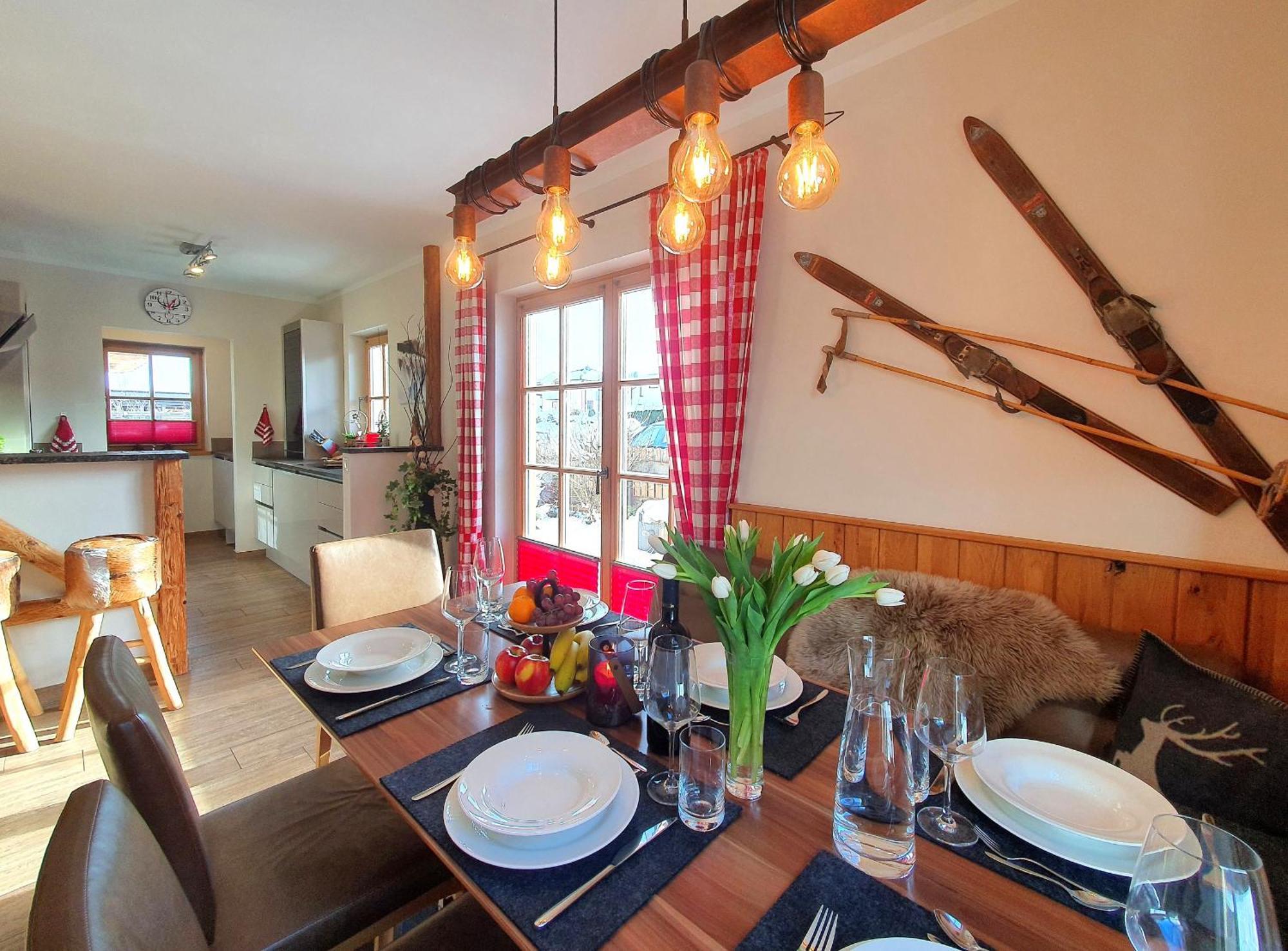 Alpen Chalets Zell Am See Нидернзил Екстериор снимка